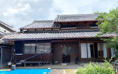 歴史を感じる木造家屋