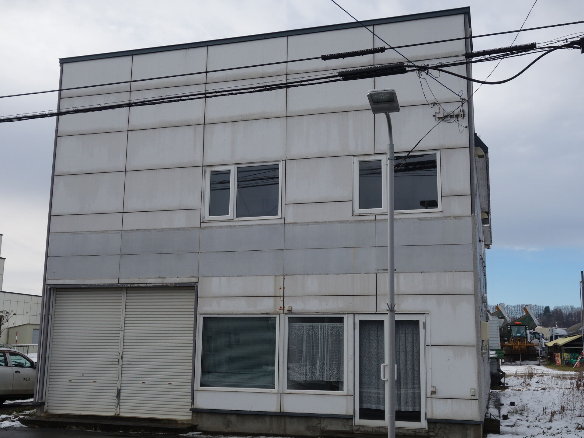 シンプルで機能的な外観