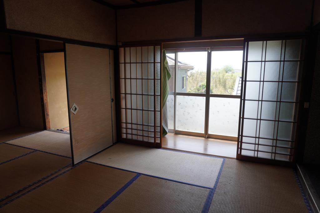 和の心地よさが広がる畳部屋