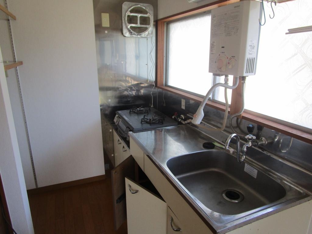 シンプルで使いやすいキッチン設備