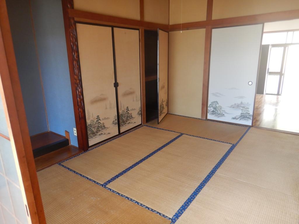 明るい和室