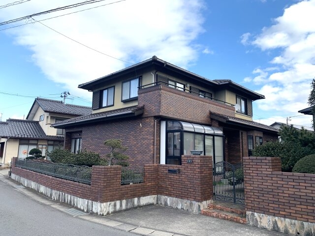 モダンな外観