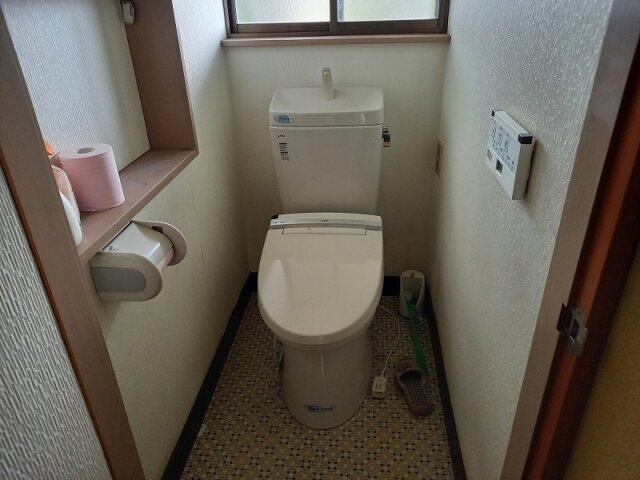 シンプルで使いやすいトイレスペース
