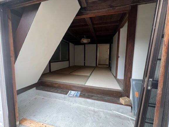 広々とした玄関