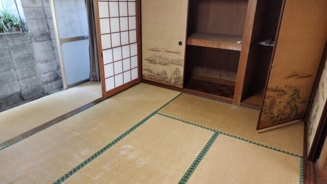 和の趣を感じる畳の部屋