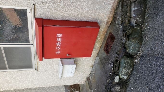 実用的な収納スペースと防災設備