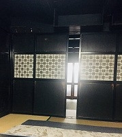和の趣を感じさせる古民家の居間