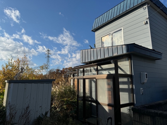 【商業施設至近】アウトレットと産直市場を日常使いできる立地メイン画像1