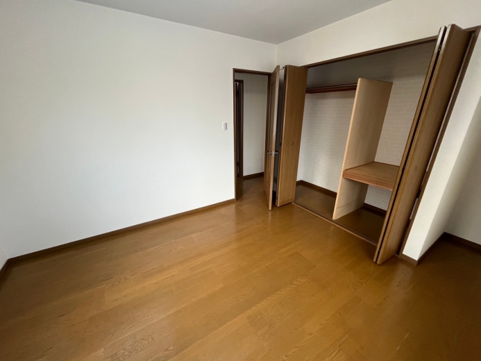 【虹ヶ丘エリア】5SLDKと車庫付き！家族でゆったり暮らせる木造住宅メイン画像15