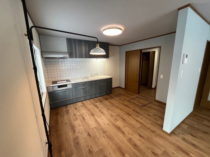 【虹ヶ丘エリア】5SLDKと車庫付き！家族でゆったり暮らせる木造住宅メイン画像9