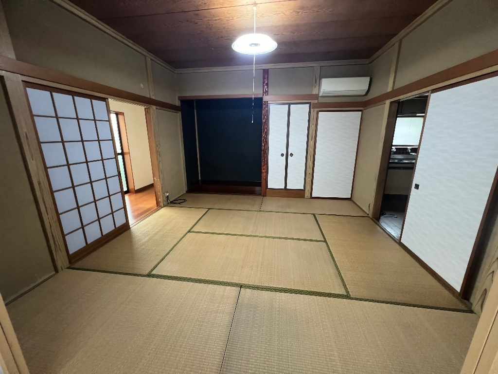 ゆったりくつろげる本格和室