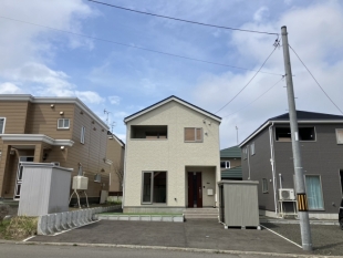【築浅物件】快適な新生活が待っている4LDK一戸建て_1