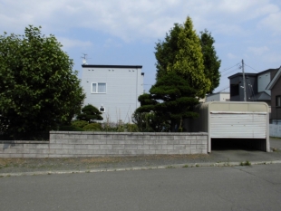 【南西角地】西側の道路幅が約11mと広い日当たり良好な土地_3