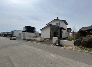緑陽中学校まで徒歩6分の家族に嬉しい立地_3