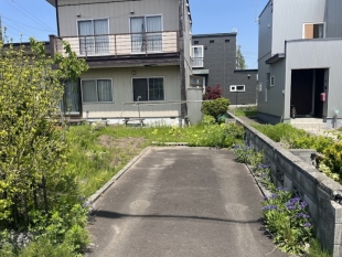 【南西向き角地】敷地面積97.5坪の住宅用地サムネイル3