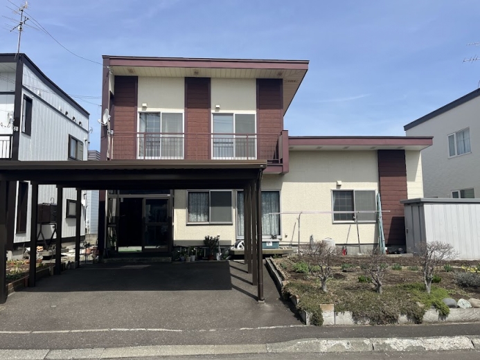 旧耐雪ハウス施工の5LDK住宅メイン画像1