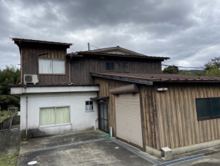NO.129　小学校まで徒歩3分。 川沿いですが交通量が少なく静かな場所です。_1