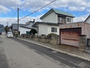 建築条件なし　約90坪の整形地_2