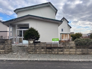 建築条件なし　約90坪の整形地_3