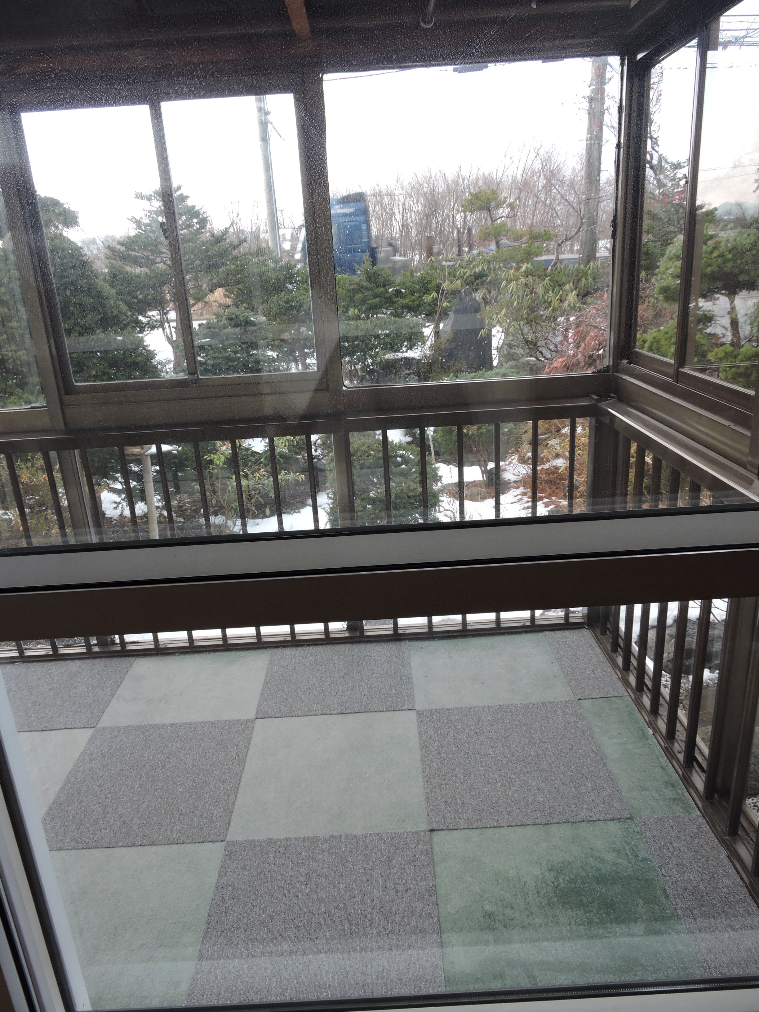 多目的に使える広々サンルーム