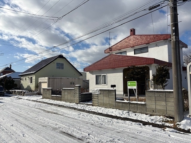 【建築条件なし】小・中学校が近い広々とした整形地メイン画像1